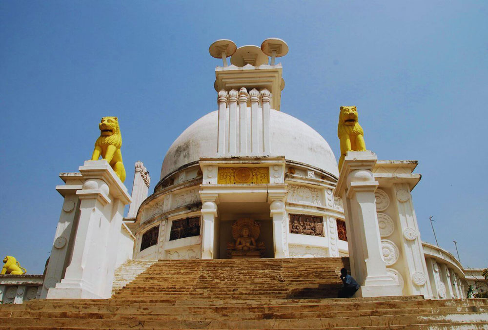 odisha-tour-places-a-complete-guide-to-temples-beaches-nature-and-heritage